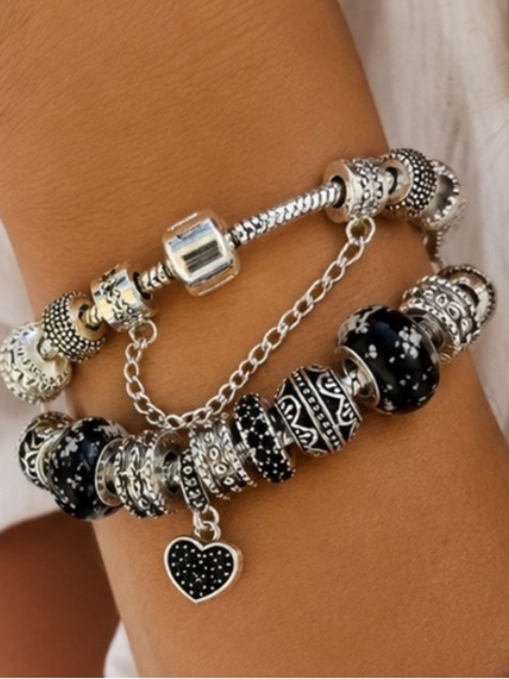 Silver Tone Charm Bracelet Black Beads Heart Charm Safety Chain OS